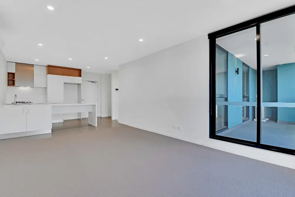 large modern unoccupied kitchen in high value home